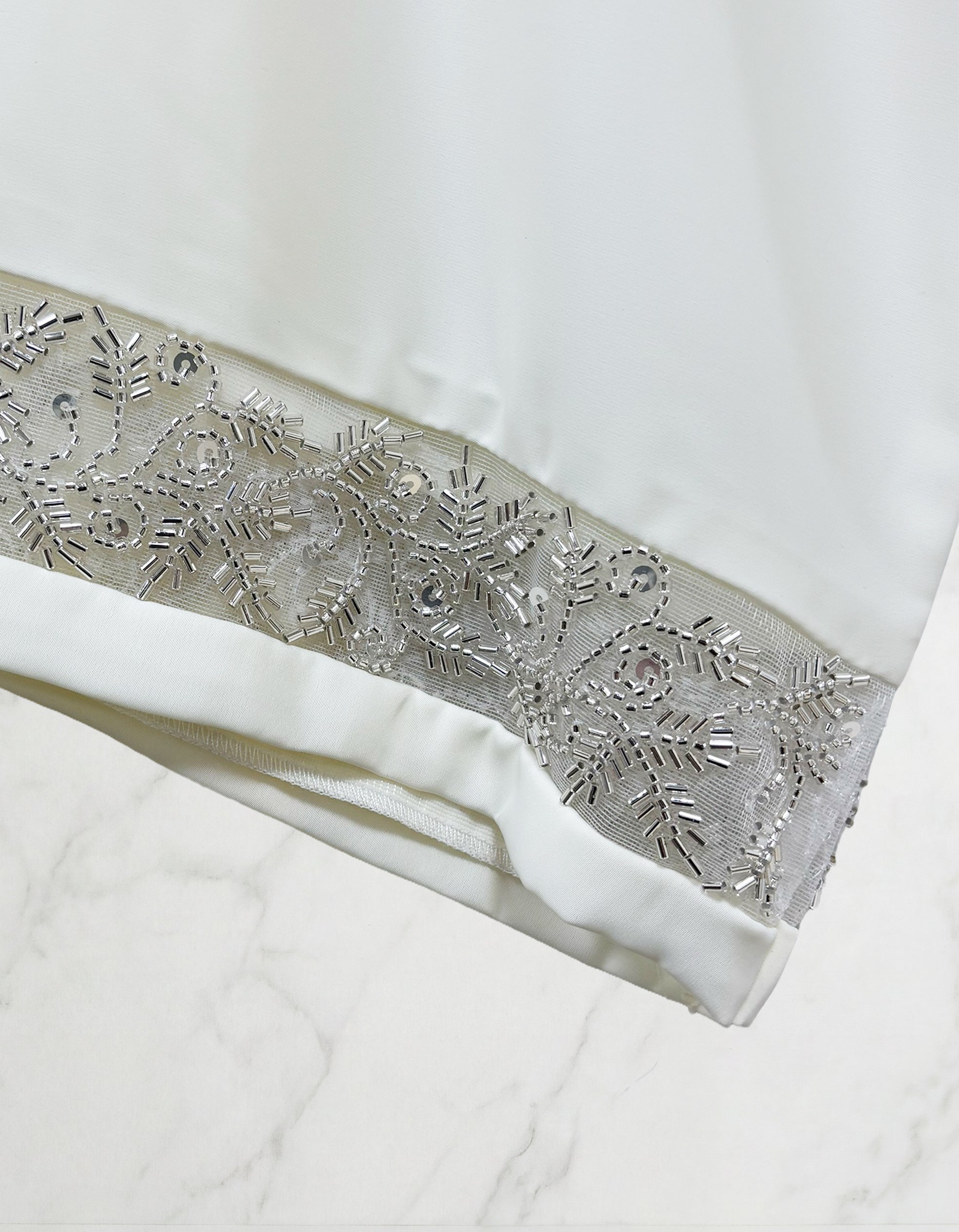 Emira Embroidered Abaya Cream 652 Col 18