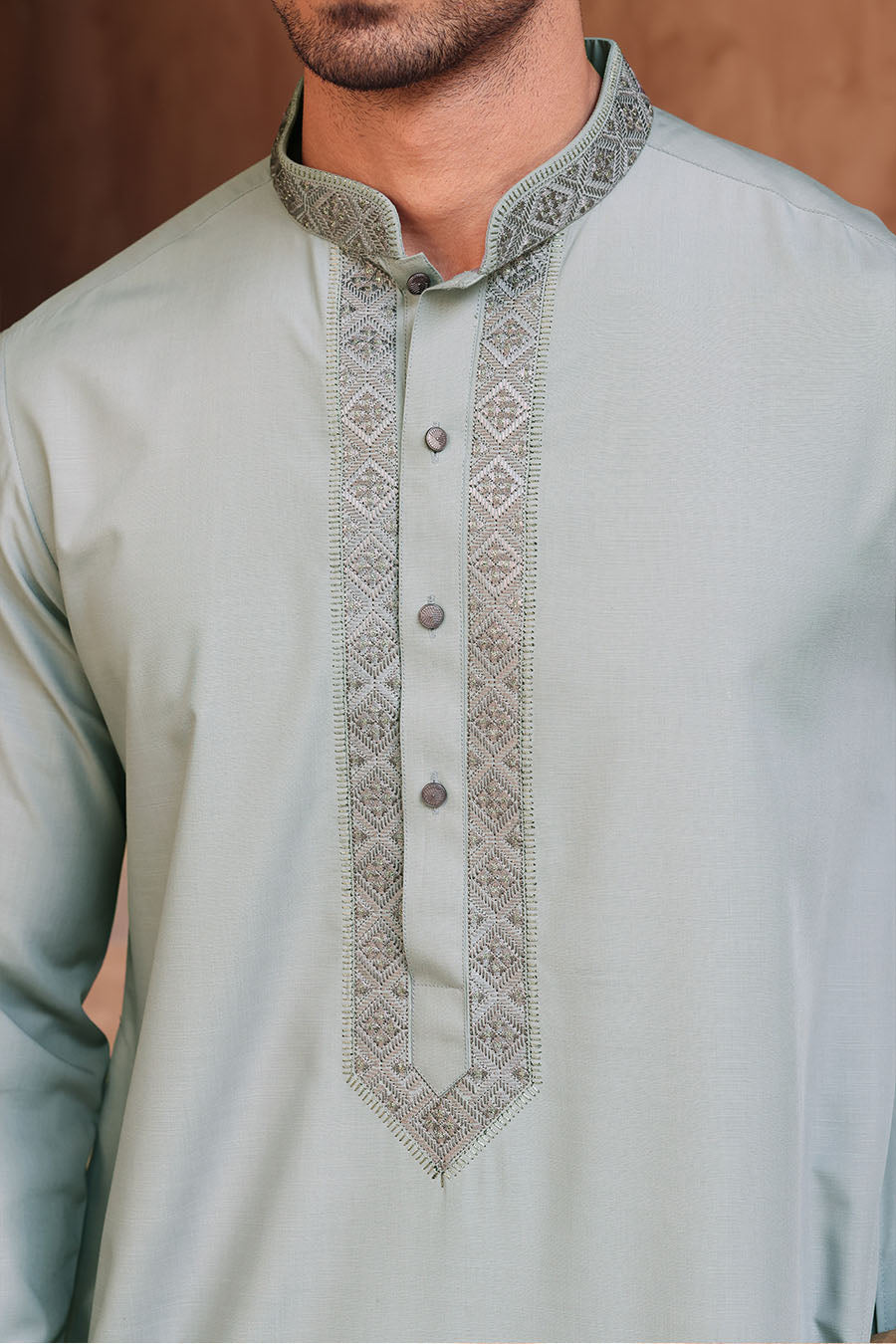 Signature Embroidered Thobe Light Grey 1022