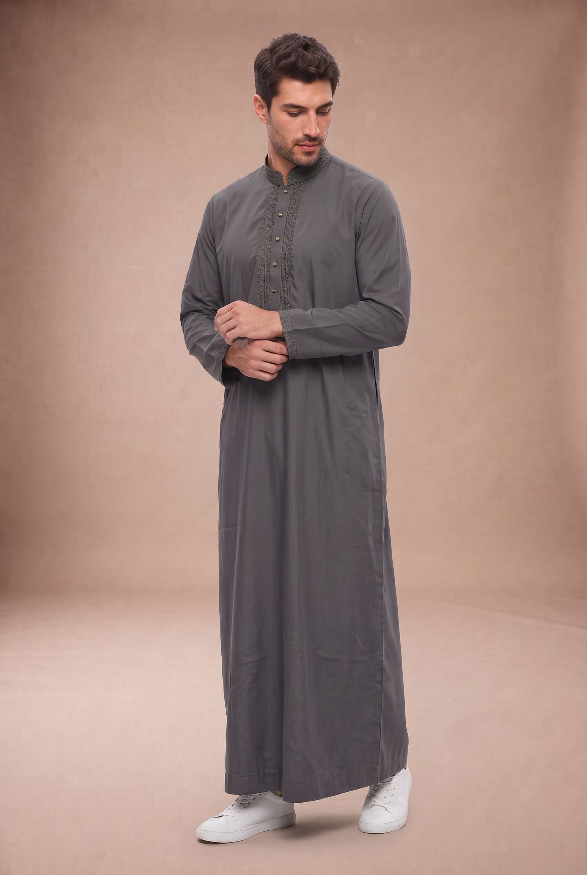 Tonal Embroidered Thobe Grey 1193