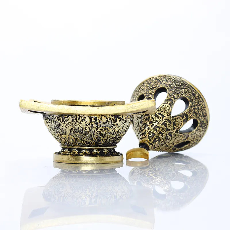 Carved Black and Gold Burner 10143