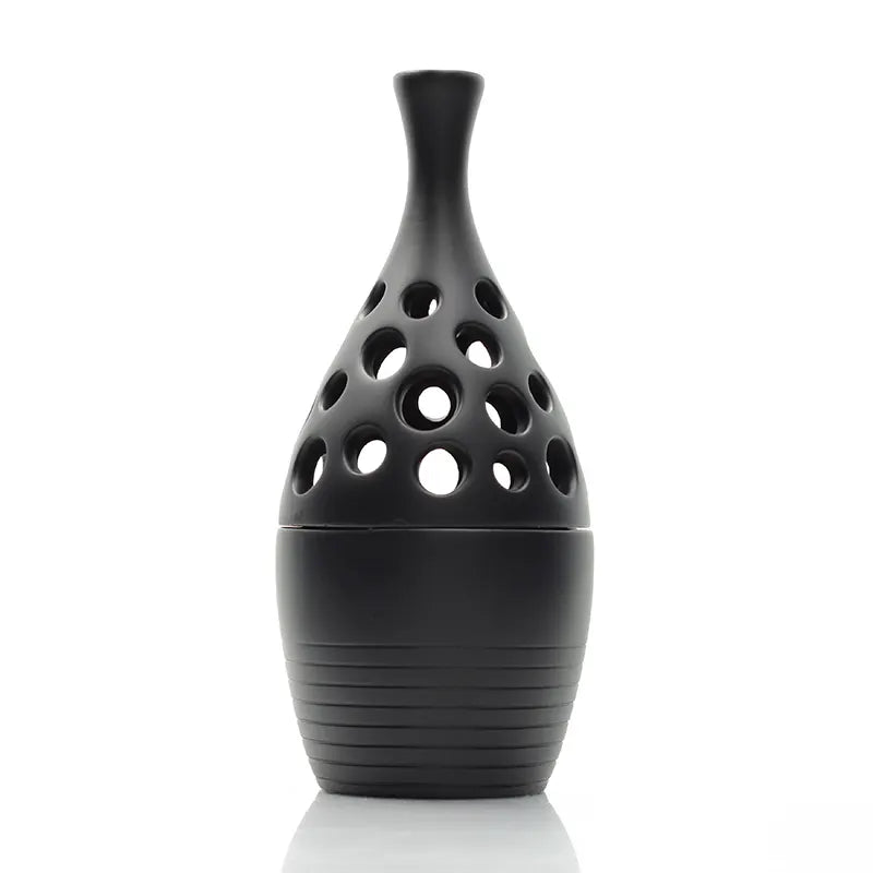 Sculpted Black Bakhoor Burner  H7504