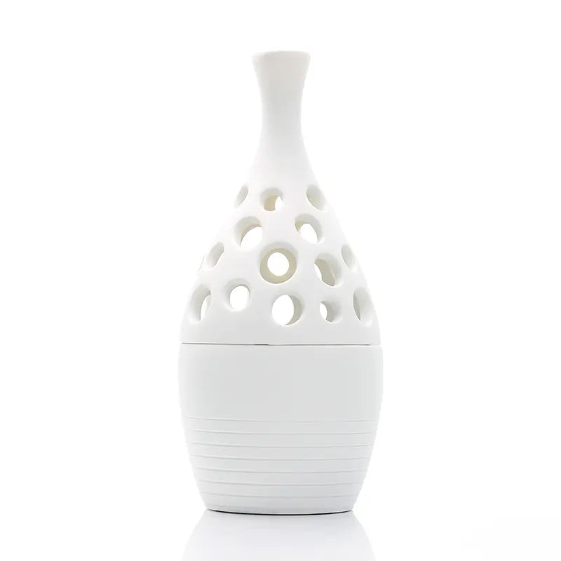 Sculpted White Bakhoor Burner  H7504