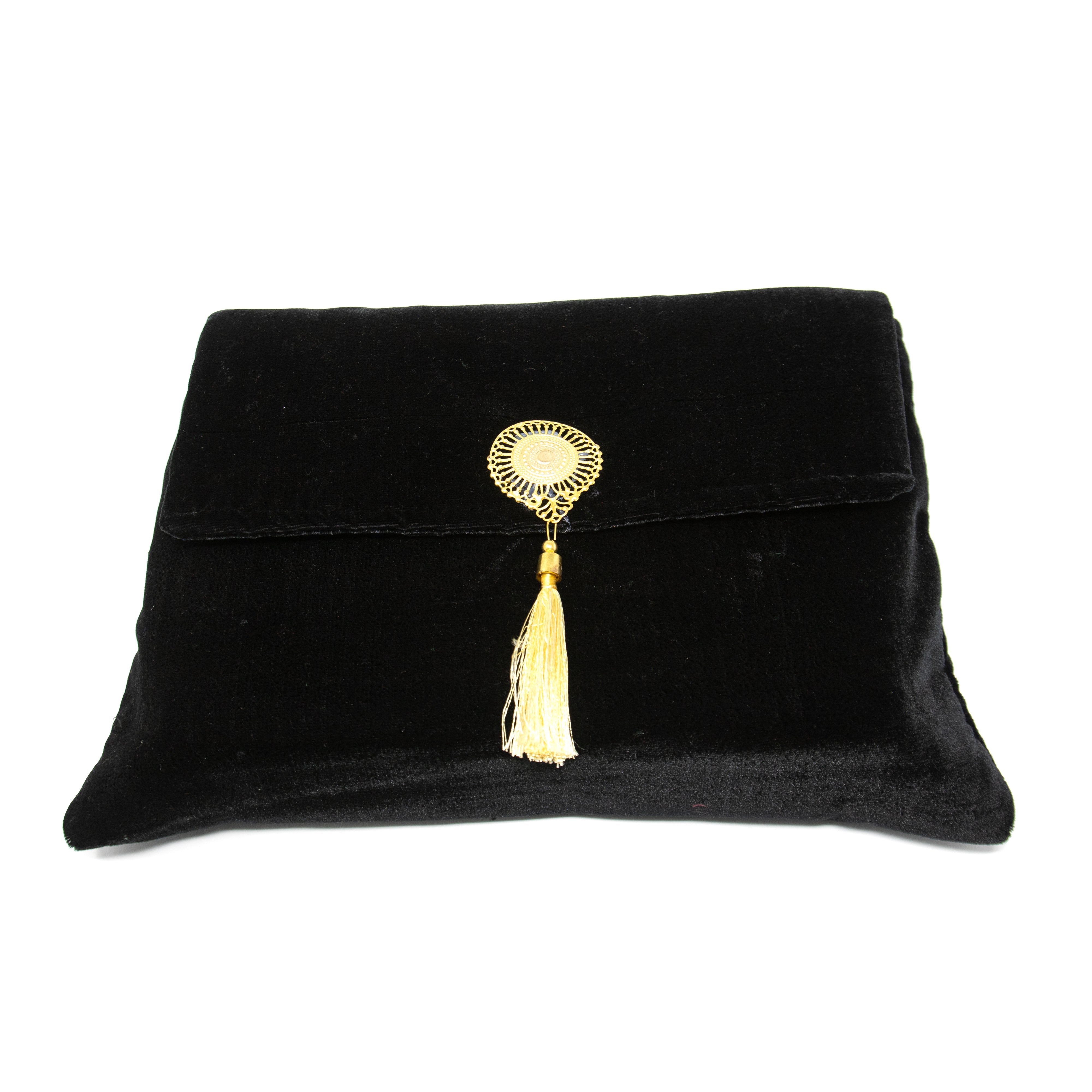 Black Velvet A4 Quran Cover  / Ghilaf