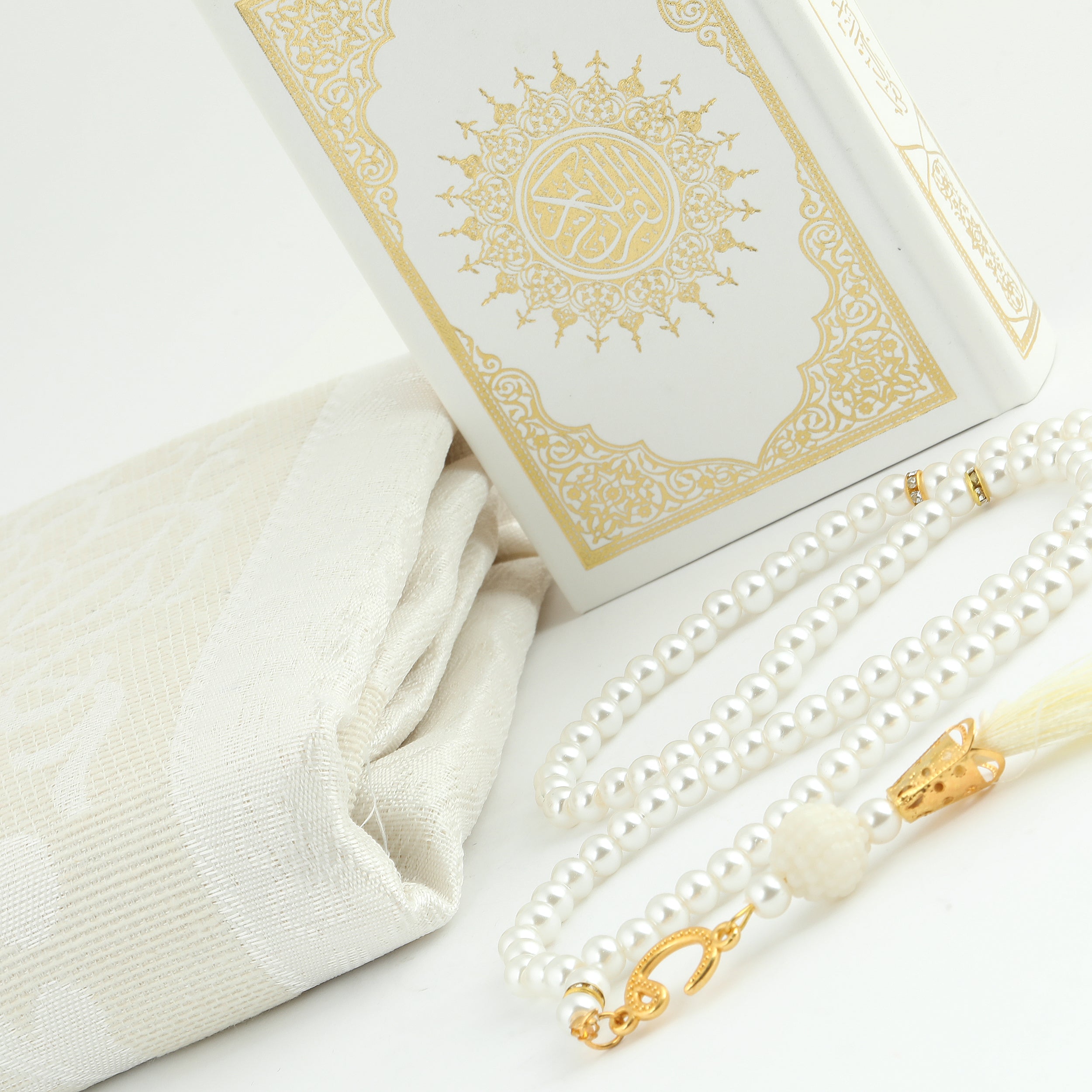 Exclusive Mini Quran Gift Set 1096 White