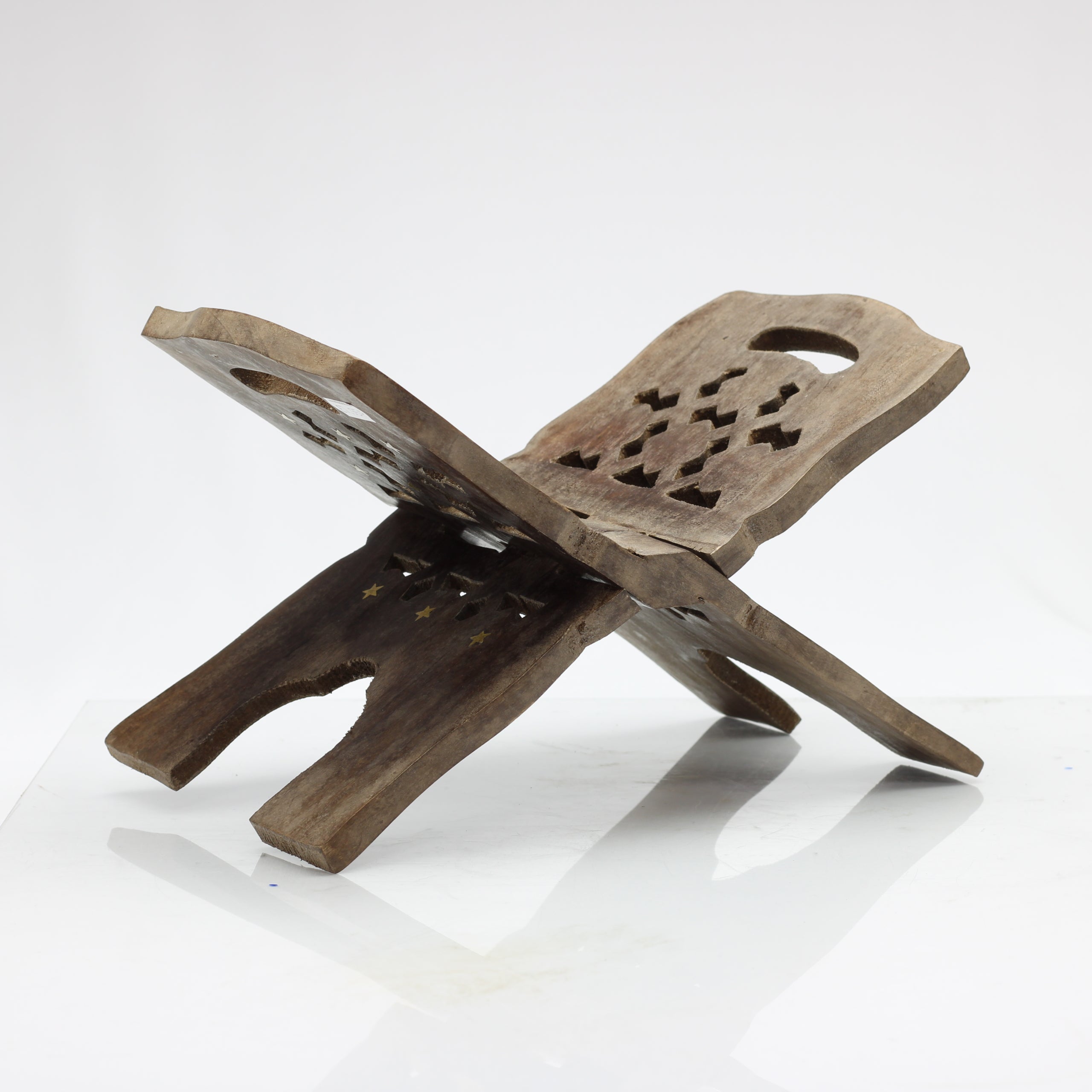 Small Dark Brown Wooden Rehal