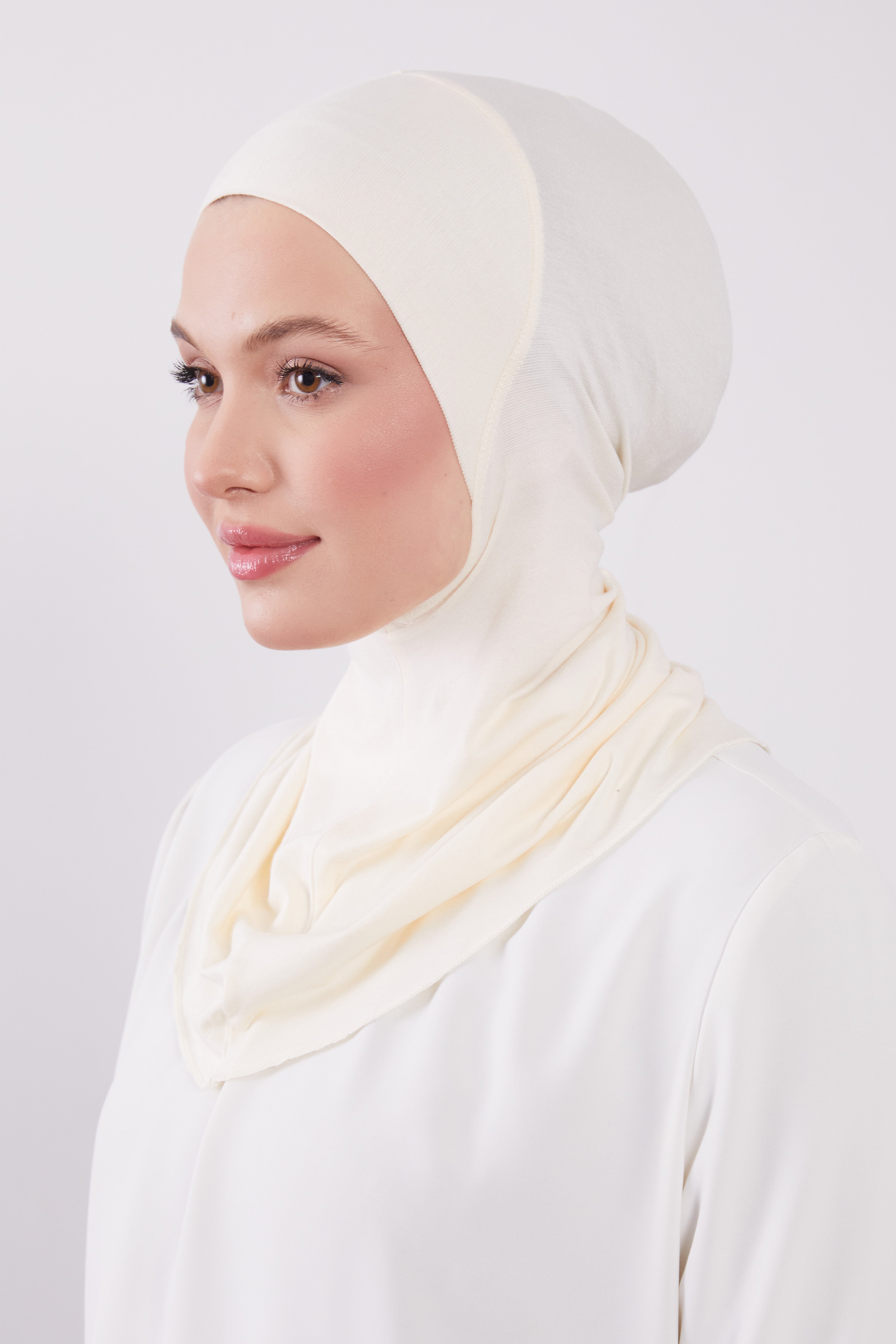 Ninja Off White Hat Col 14