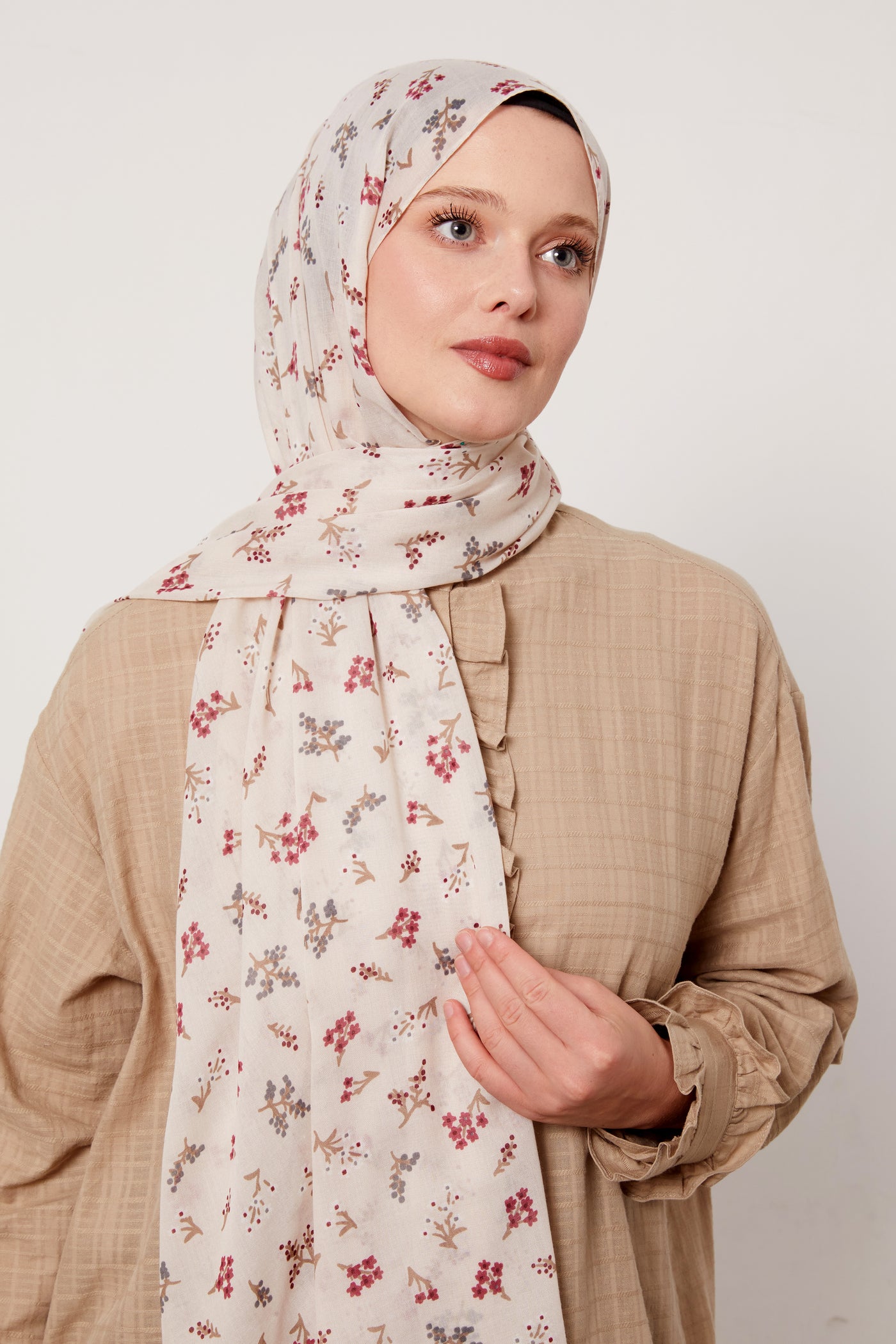 Scattered Floral Cotton Hijab Col 2