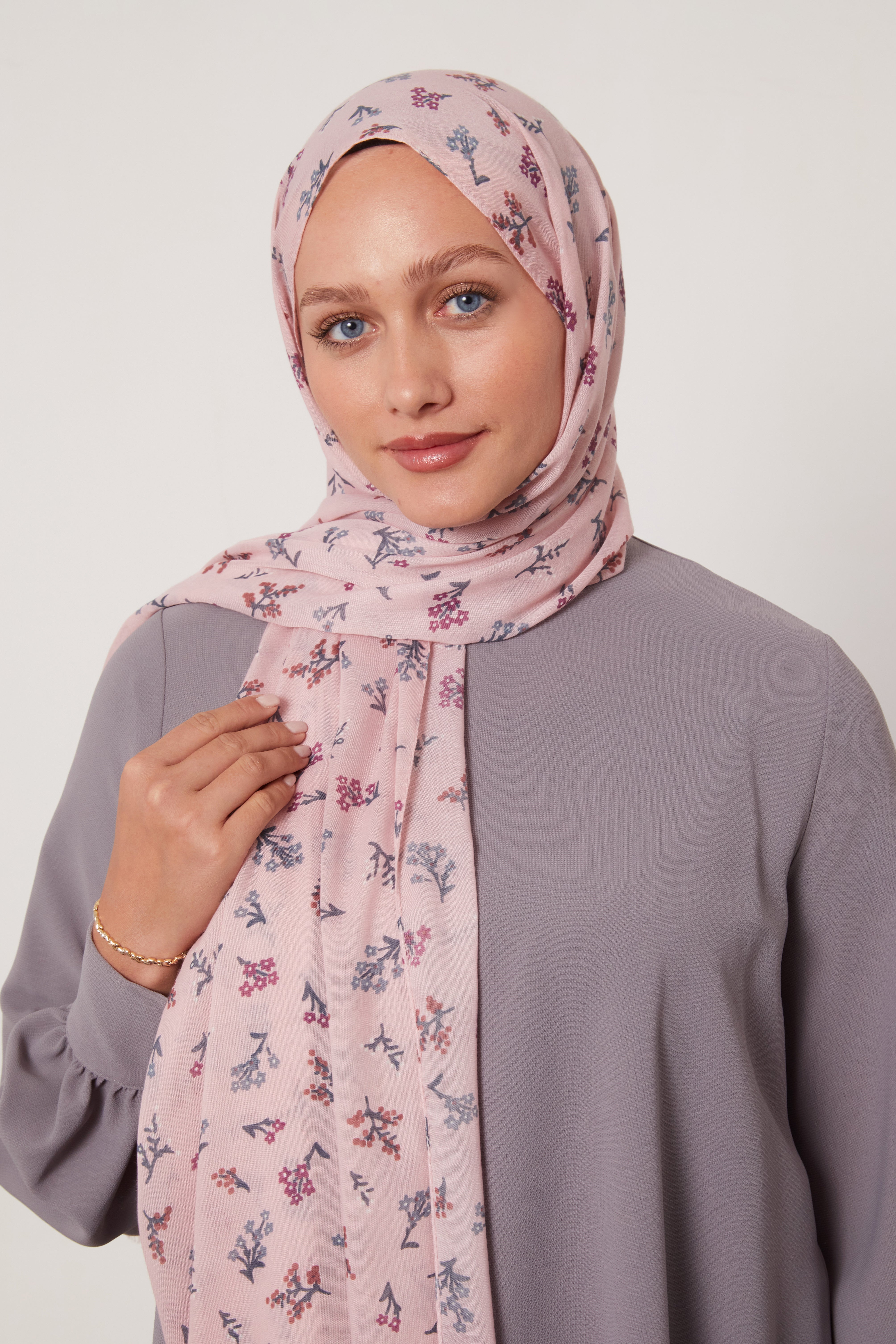 Scattered Floral Cotton Hijab Col 6
