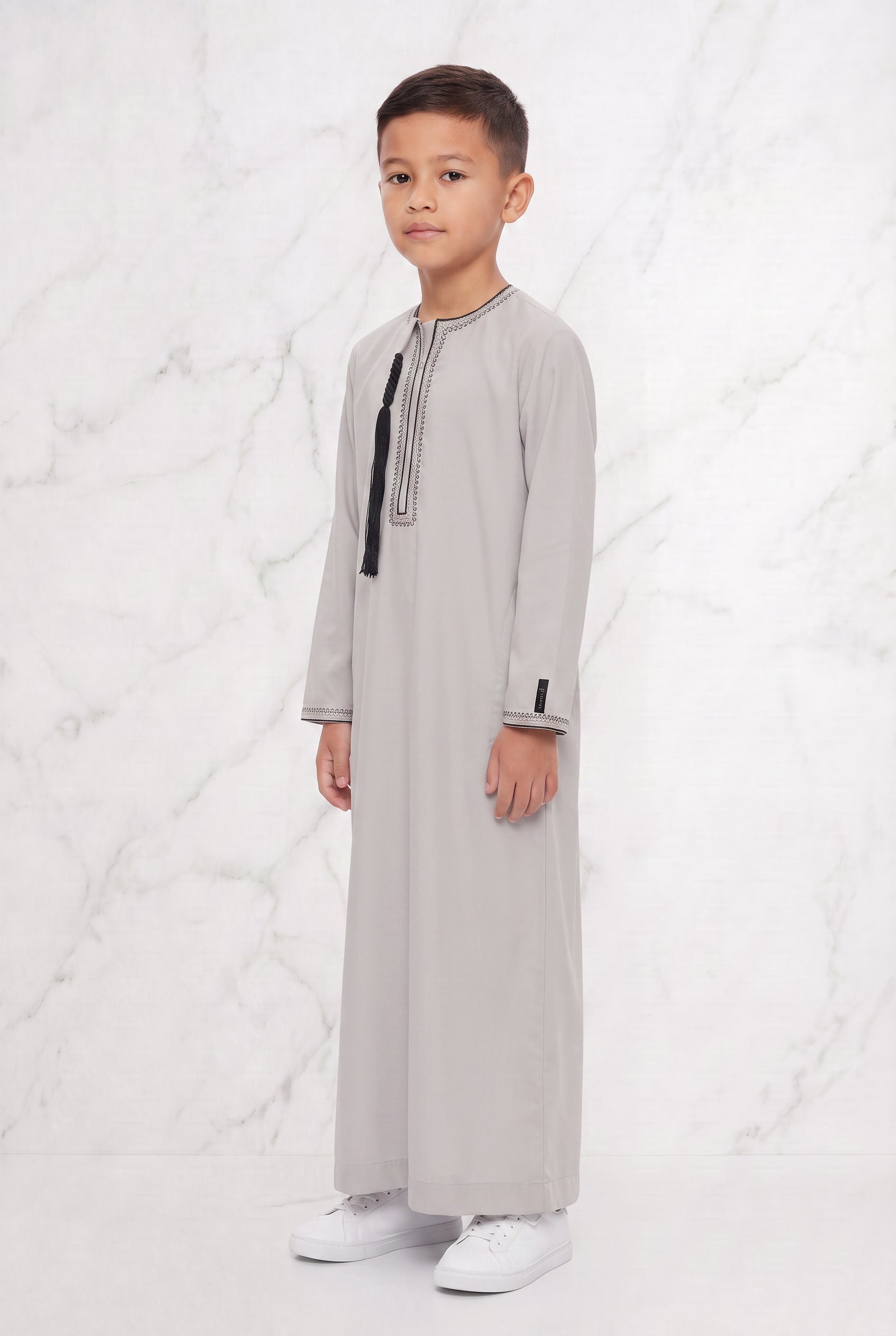 Boys Omani Tasselled Thobe Oat 104 Col 8