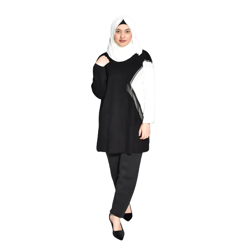Black and White Knitted Women Jumper Shirt