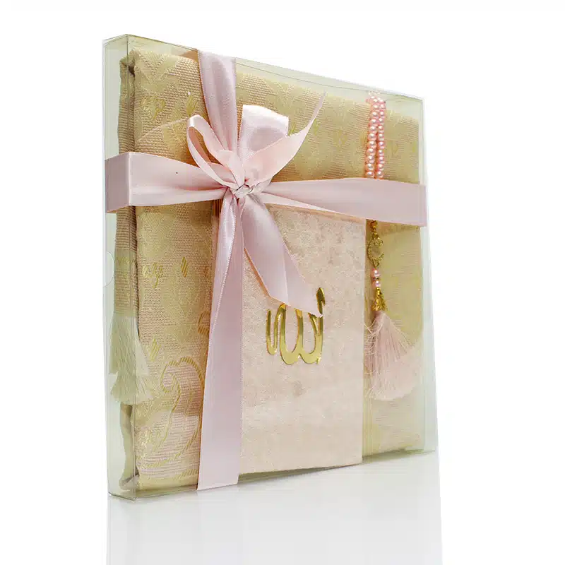 Light Pink Surah Gift Set