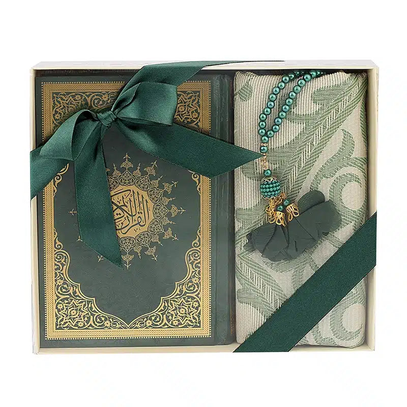 Green Medium Quran Gift Set 11038