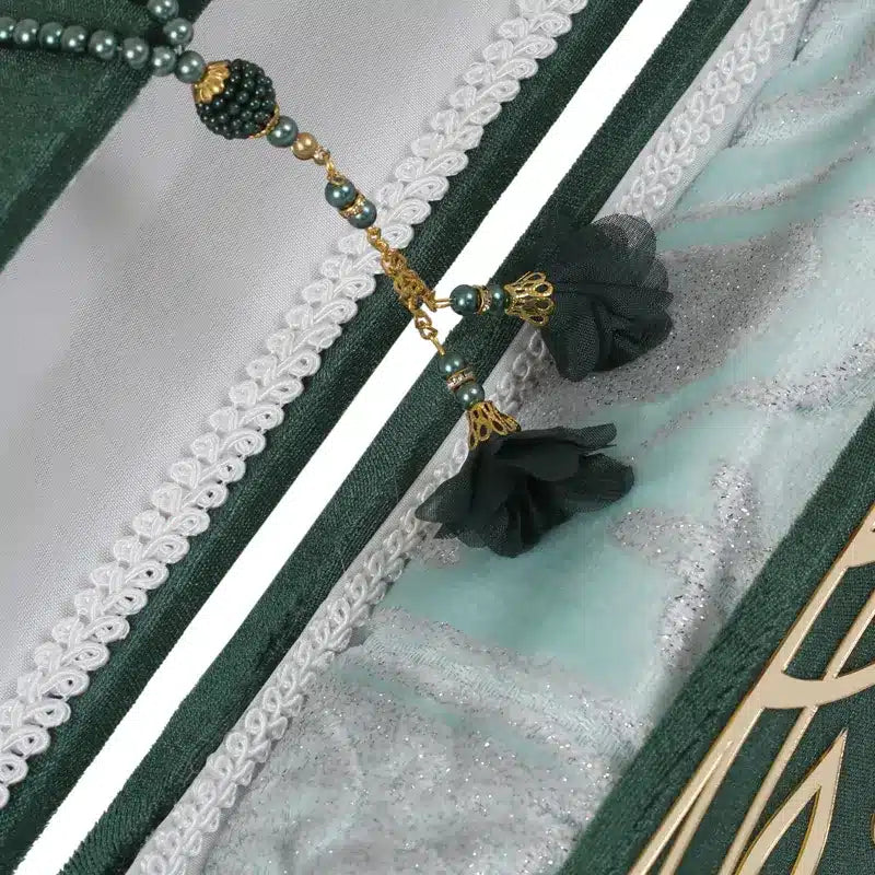 Green Velvet Plexi Prayer Gift Box 11002
