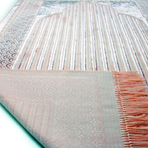 lightweight light pink prayer mat