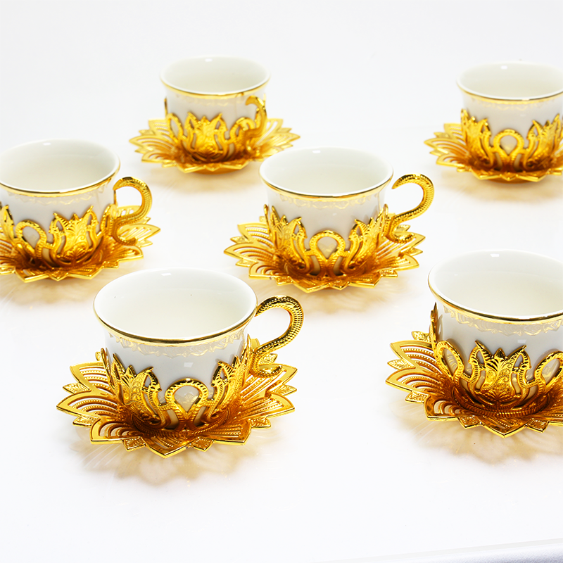 white and gold luxury coffee set