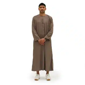 classic brown men’s Islamic thobe